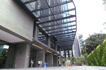 Plaza Conlay, Jalan Conlay