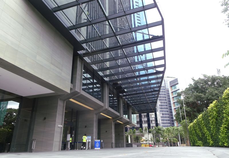 Plaza Conlay, Jalan Conlay