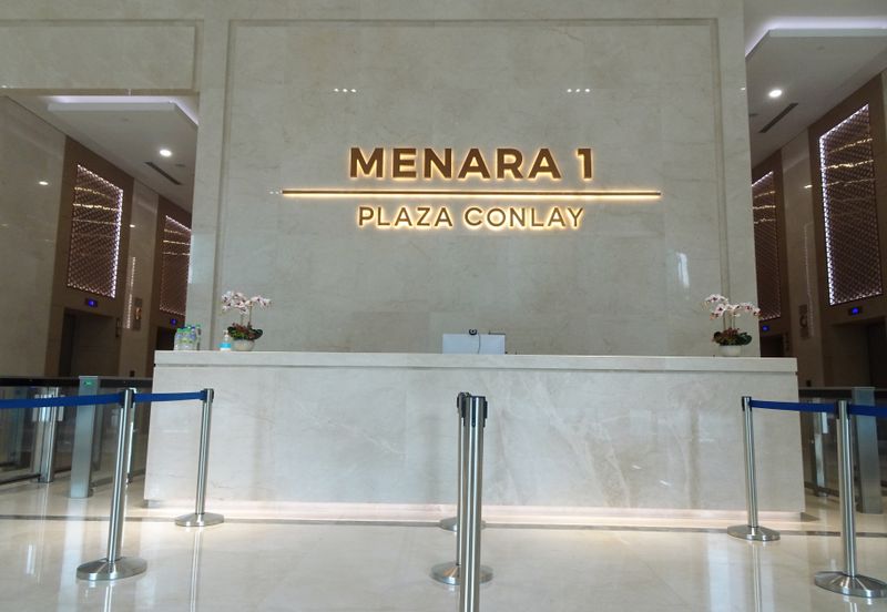 Plaza Conlay, Jalan Conlay