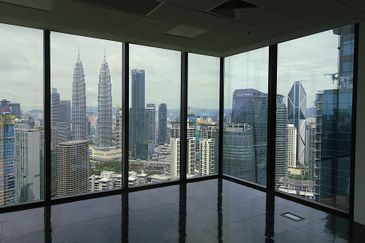 Plaza Conlay, Jalan Conlay