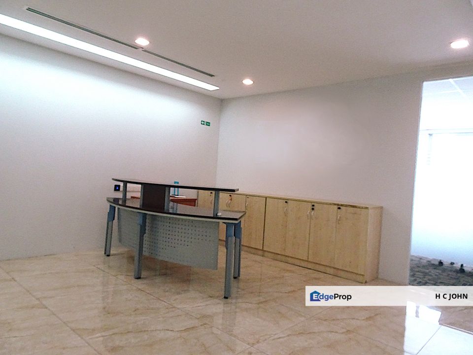 Menara Citibank KLCC Quality Furnished Office closeby to Train stations, Kuala Lumpur, KLCC