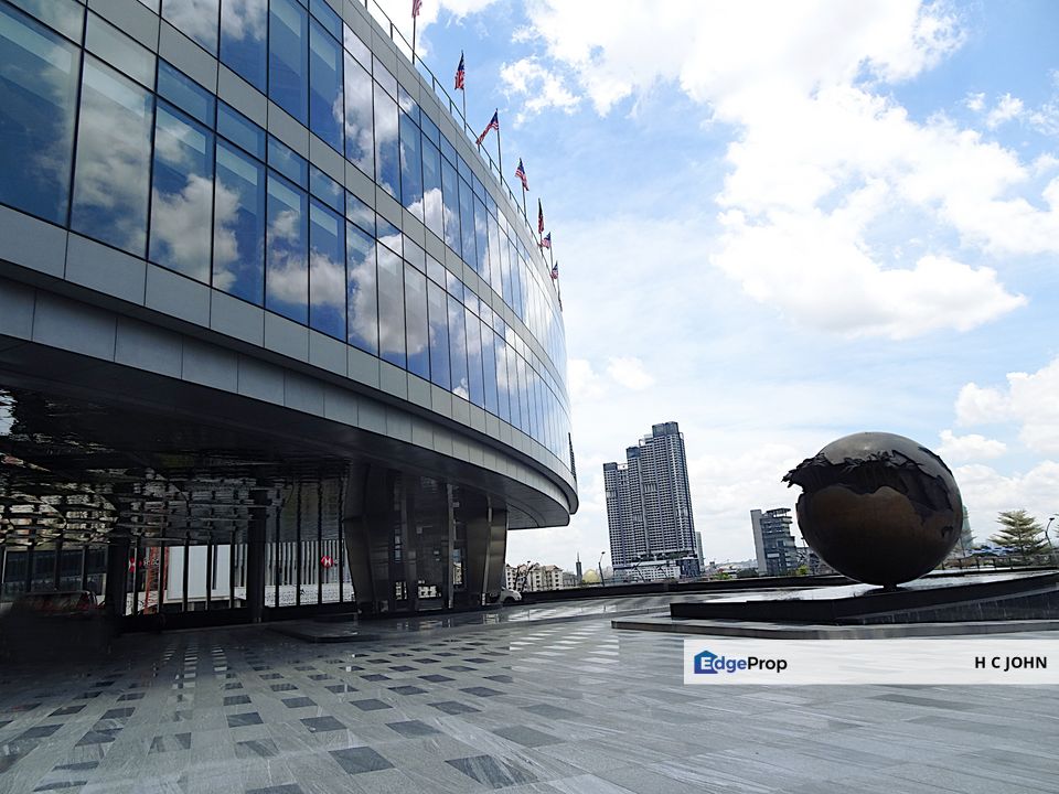 The Exchange 106 TRX KLCC Premium Offices within easy access to major Train network, Kuala Lumpur, KL City