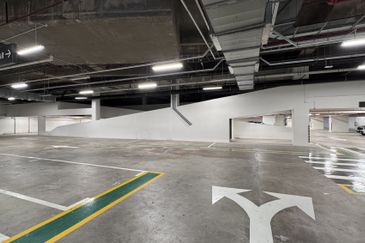 Atwater Corporate Office Tower