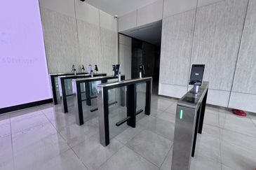 Atwater Corporate Office Tower