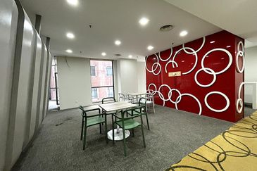 Menara HLX (formerly Menara HLA)