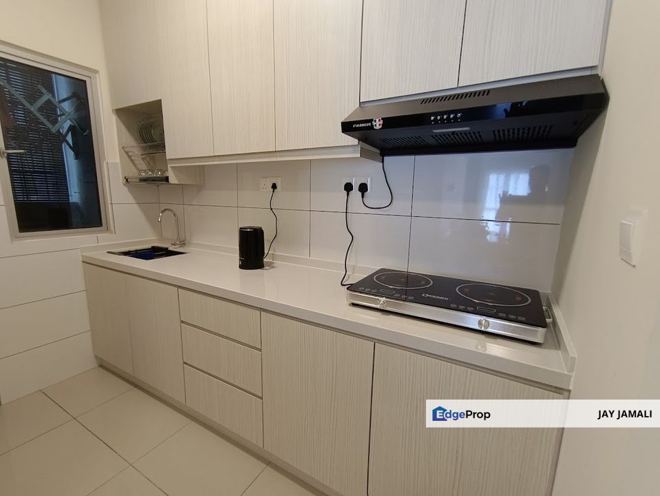 FULLY FURNISHED with 2 parking lot at NEXUS Residence Jalan Bukit, Taman Bukit nearby Kajang Station for sale, Selangor, Kajang
