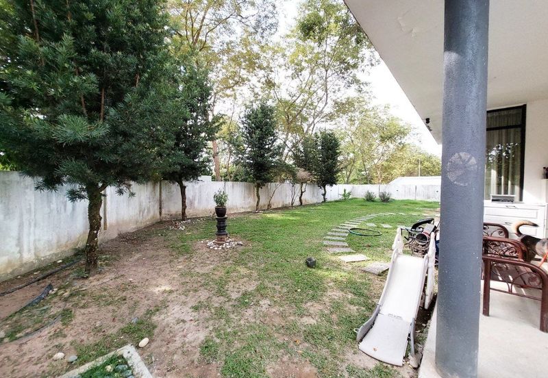 Taman Jenderam Harmoni