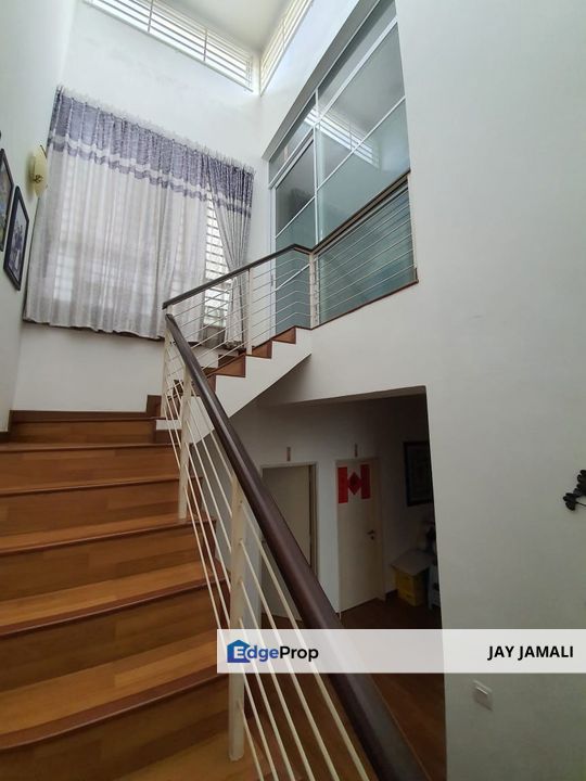 3-Storey Superlink @ Cassia Garden Residence, Cyberjaya | Spacious 7 Bath, Vacant, Freehold For Rent, Selangor, Cyberjaya