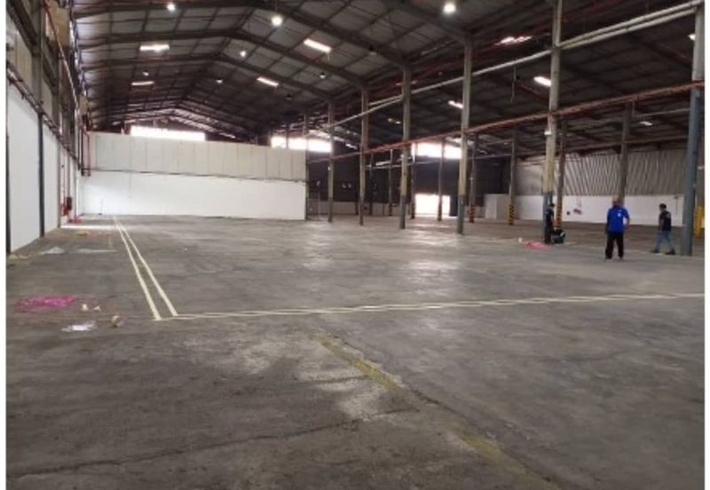 Shah Alam Sec16 Warehouse for rent